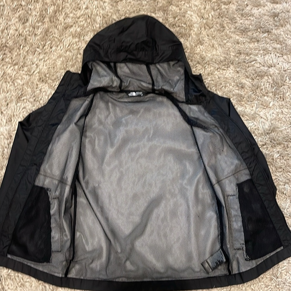 The North Face Youth Zipline Rain Jacket - Picture 6 of 6